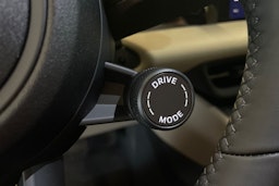 musta Porsche Macan 2025 kuva 15.