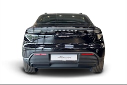 musta Porsche Macan 2025 kuva 3.