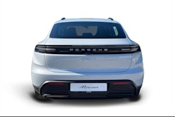 harmaa Porsche Macan 2025 kuva 3.