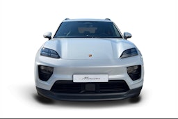 harmaa Porsche Macan 2025 kuva 4.