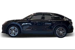 musta Porsche Macan 2025 kuva 5.