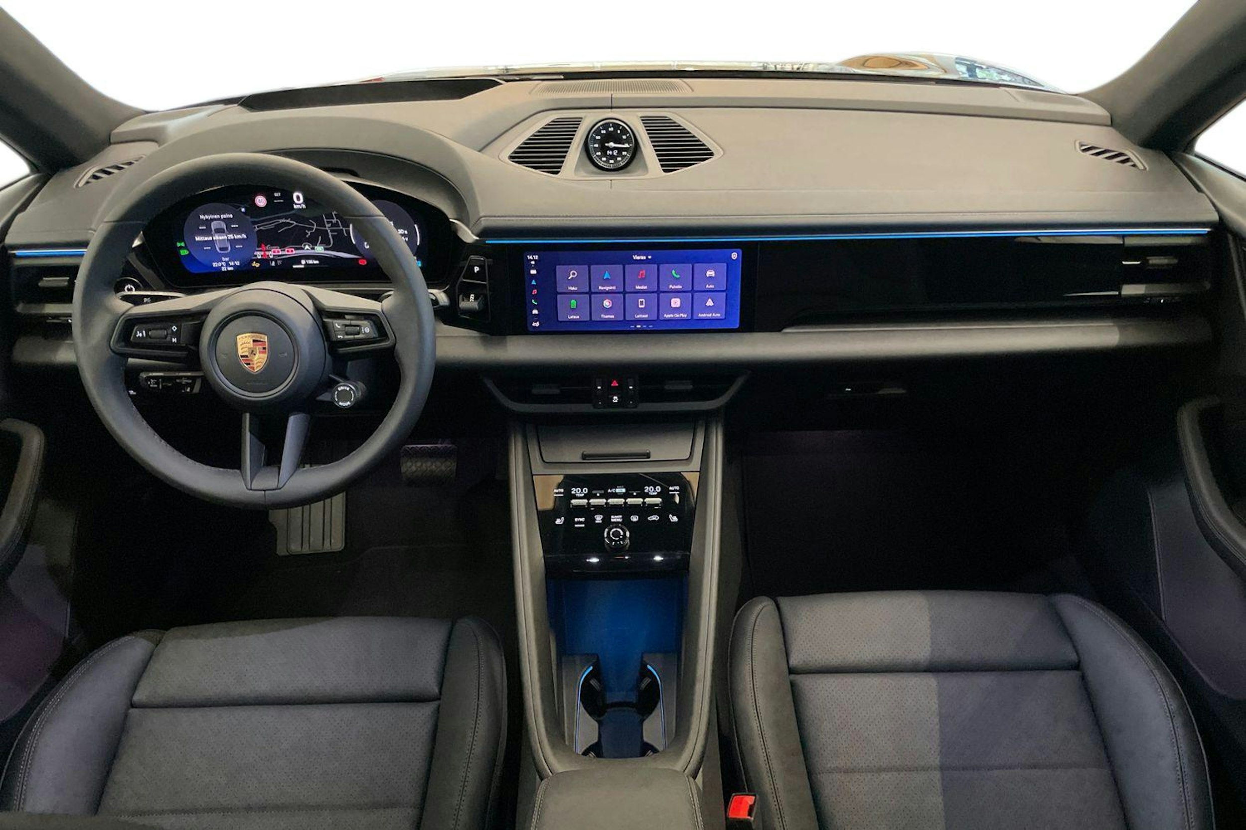 musta Porsche Macan 2025 kuva 7.
