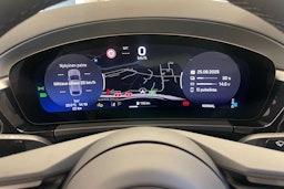 musta Porsche Macan 2025 kuva 14.