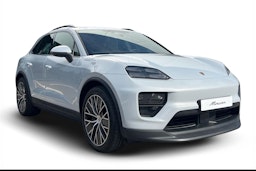 harmaa Porsche Macan 2025 kuva 1.