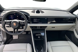 harmaa Porsche Macan 2025 kuva 7.
