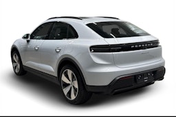 harmaa Porsche Macan 2025 kuva 2.