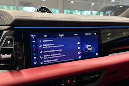 harmaa Porsche Macan 2025 kuva 23.
