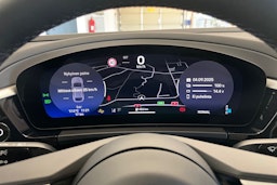 musta Porsche Macan 2025 kuva 14.