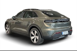 vihreä Porsche Macan 2025 kuva 2.