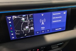 vihreä Porsche Macan 2025 kuva 11.