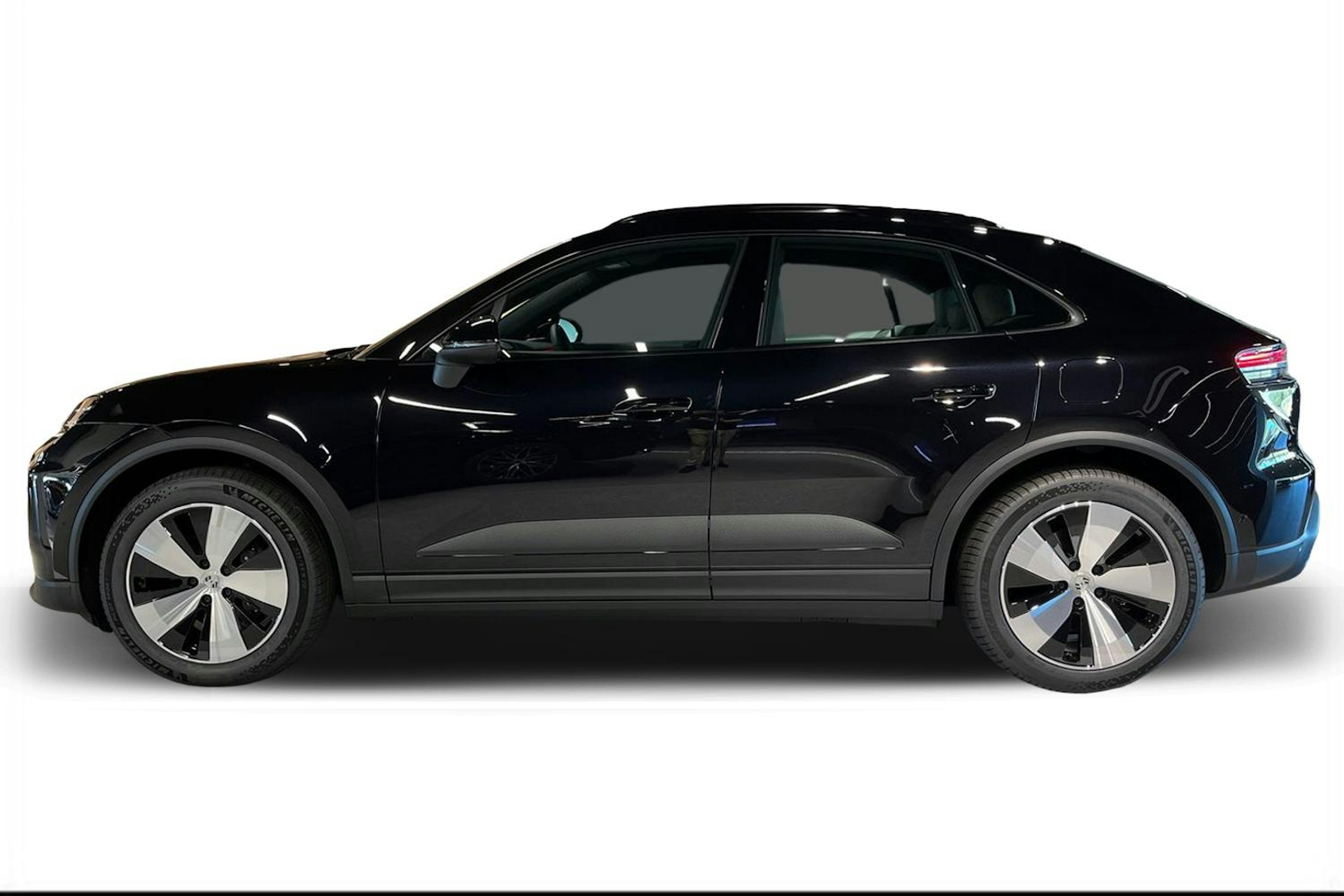 musta Porsche Macan 2025 kuva 5.