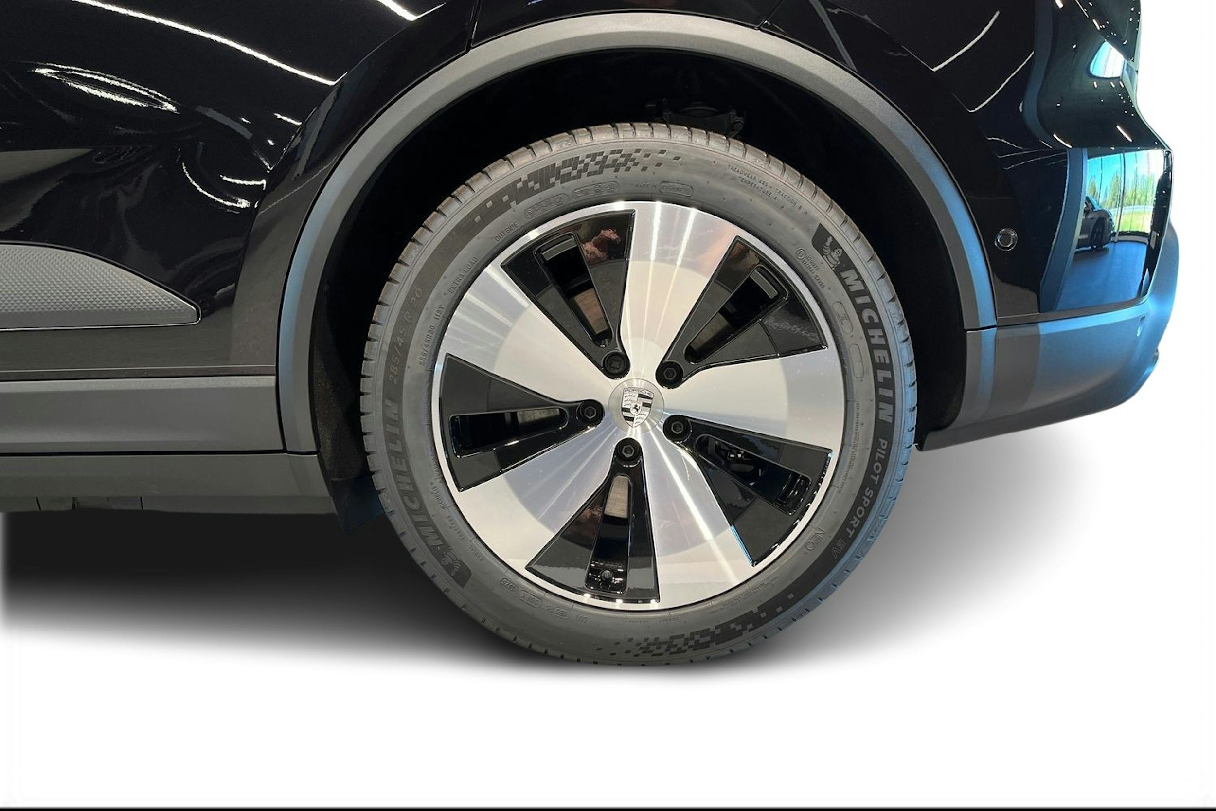 musta Porsche Macan 2025 kuva 6.