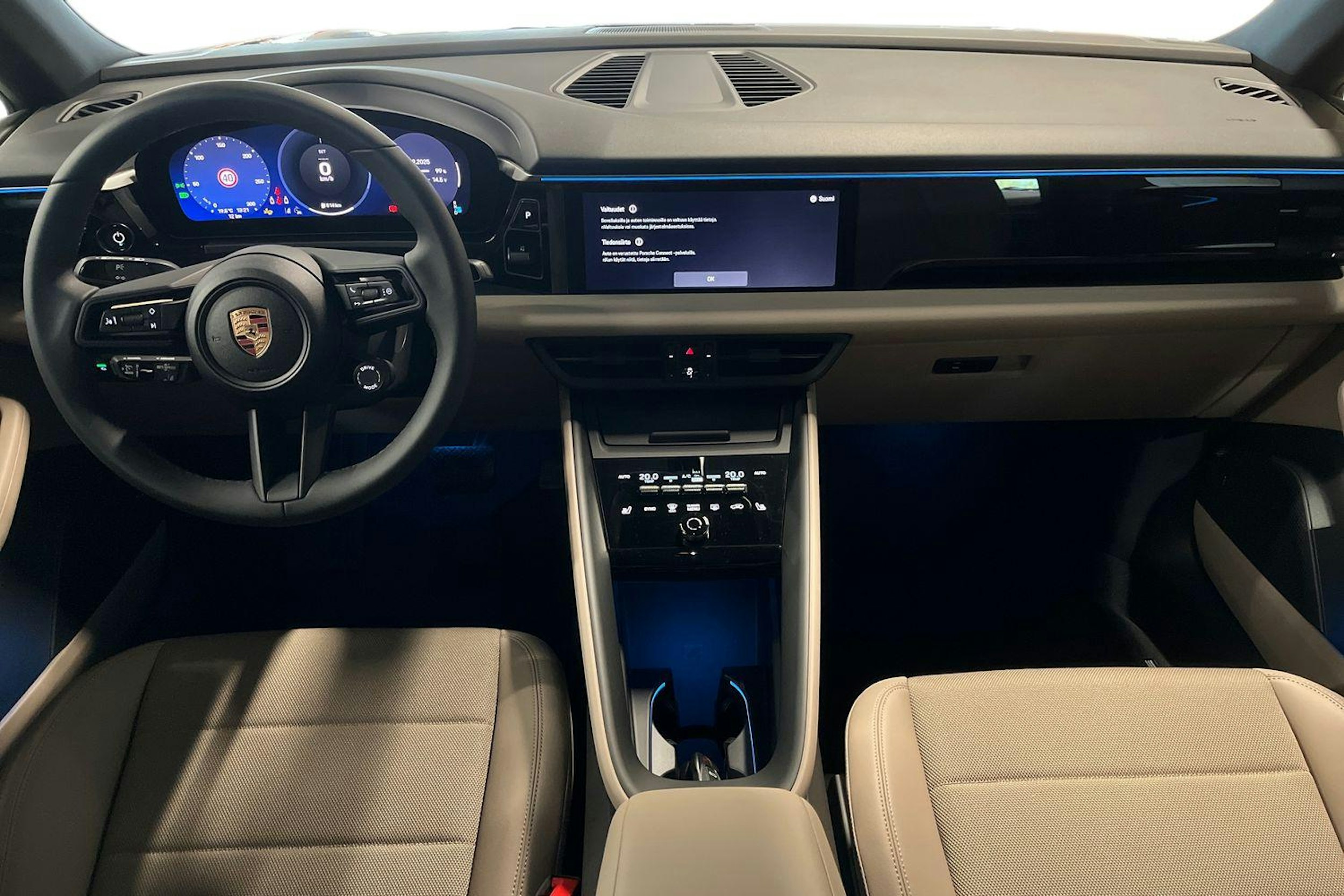 musta Porsche Macan 2025 kuva 8.