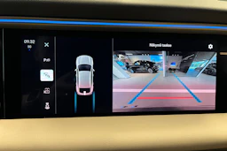 musta Porsche Macan 2025 kuva 22.