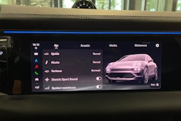 musta Porsche Macan 2025 kuva 12.