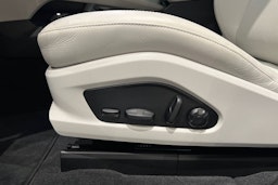 vihreä Porsche Macan 2025 kuva 17.