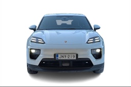 Valkoinen Porsche Macan 2025 kuva 4.