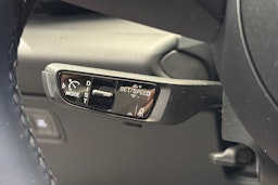 Valkoinen Porsche Macan 2025 kuva 25.