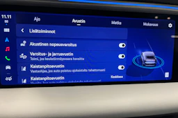 harmaa Porsche Macan 2025 kuva 17.