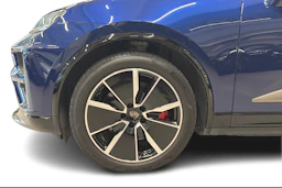 Sininen Porsche Macan 2025 kuva 8.
