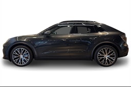 harmaa Porsche Macan 2025 kuva 5.