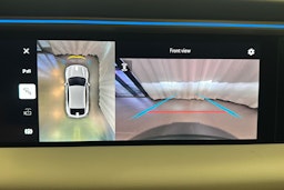 harmaa Porsche Macan 2025 kuva 12.