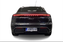 harmaa Porsche Macan 2025 kuva 3.