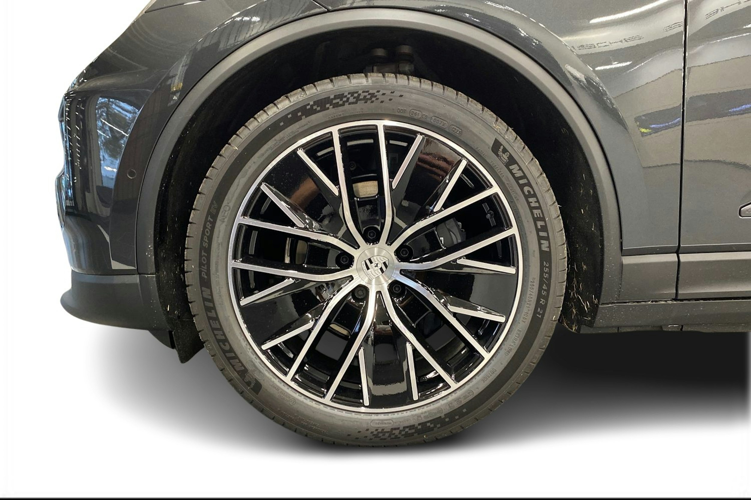 harmaa Porsche Macan 2025 kuva 9.