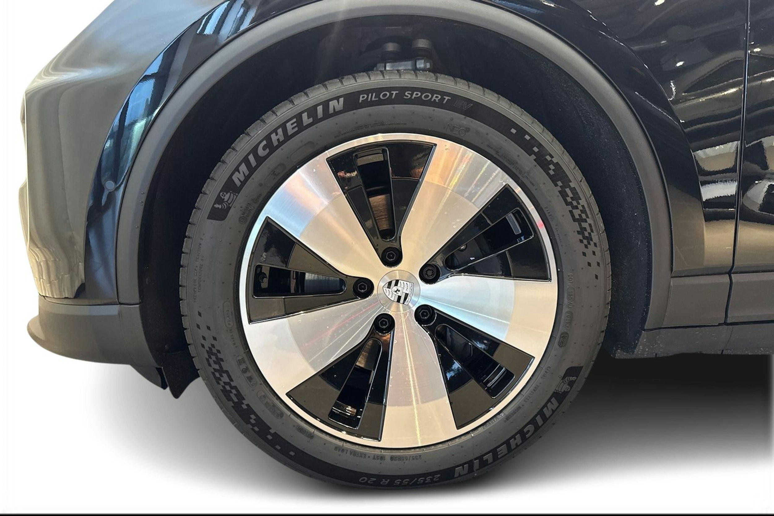 musta Porsche Macan 2025 kuva 9.