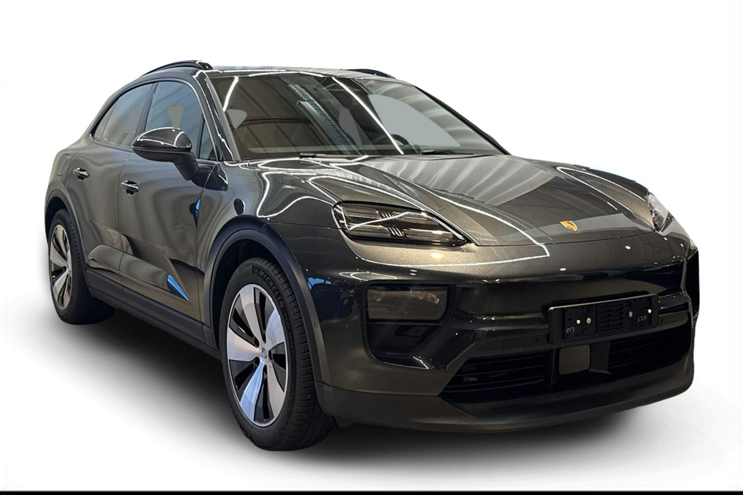 harmaa Porsche Macan 2025 kuva 1.