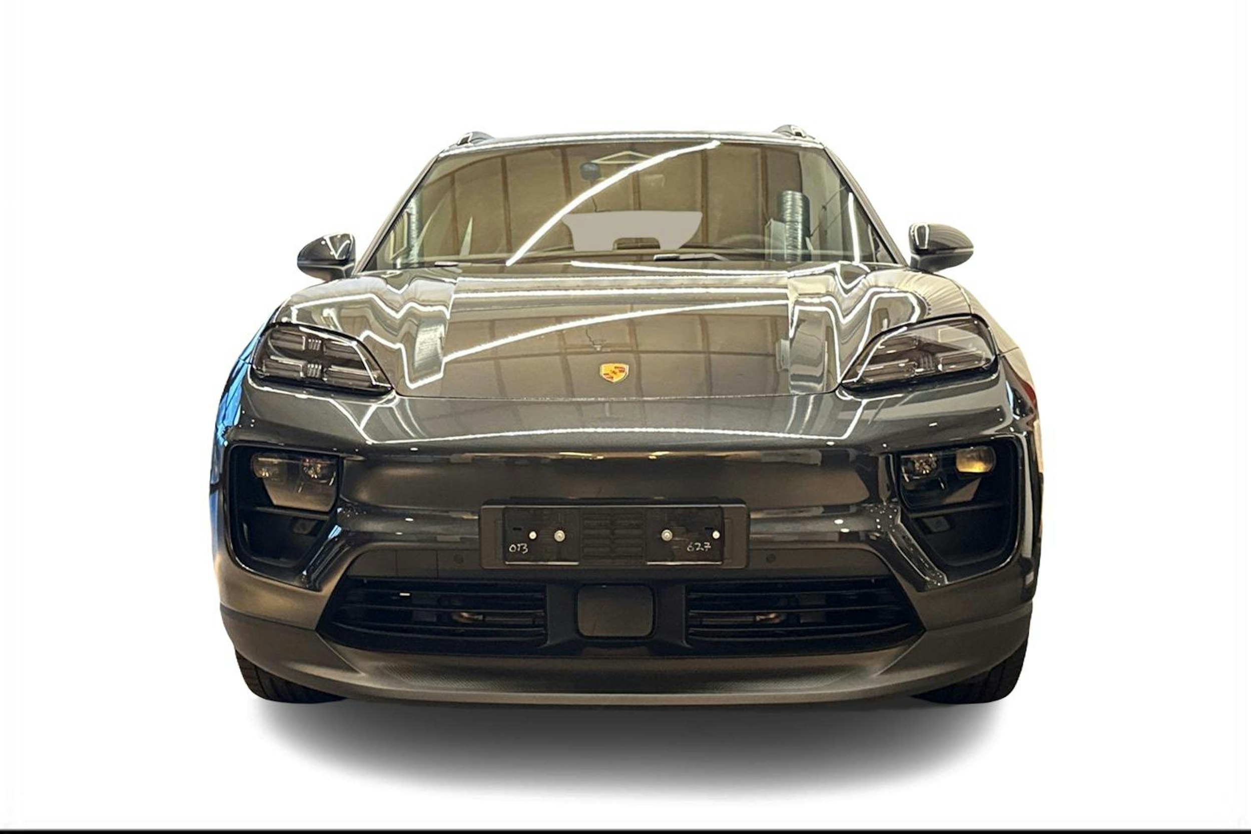 harmaa Porsche Macan 2025 kuva 4.