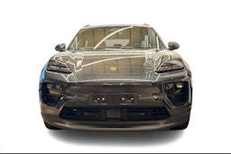 harmaa Porsche Macan 2025 kuva 4.