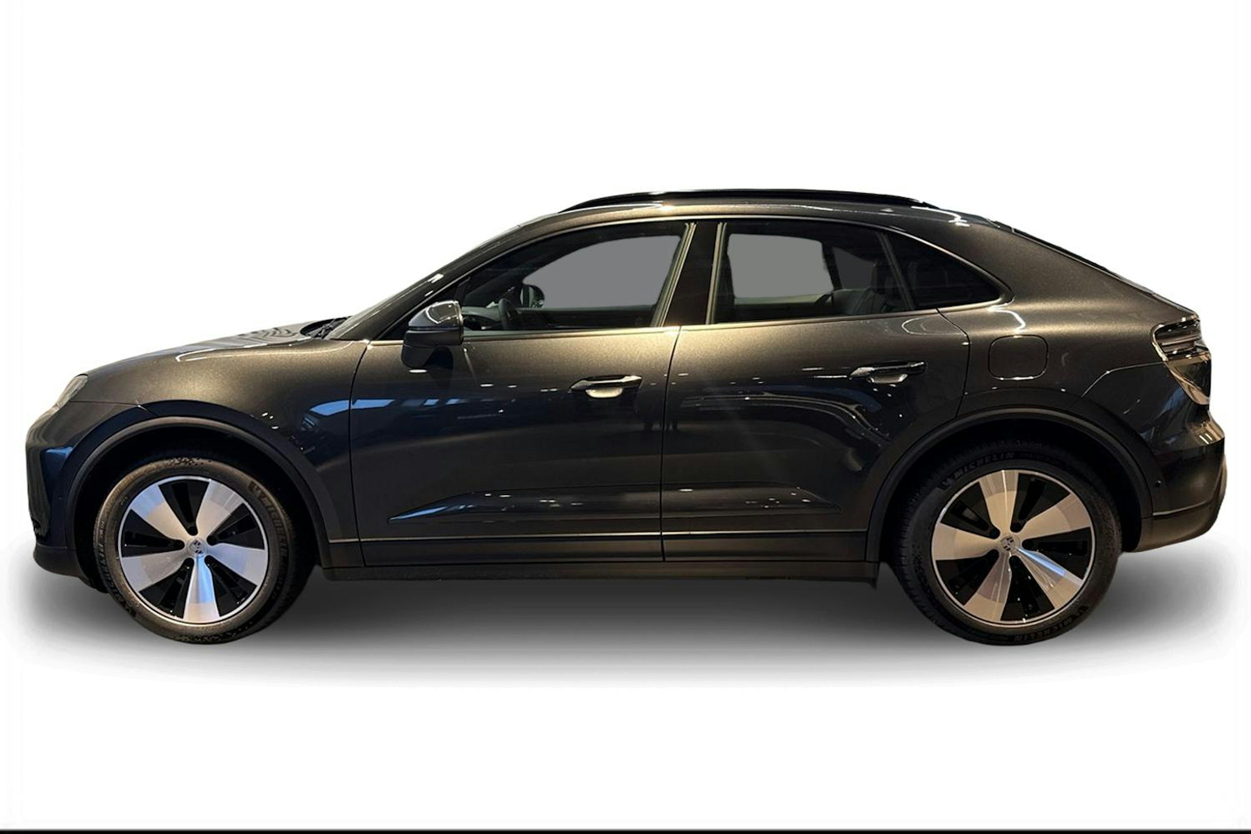 harmaa Porsche Macan 2025 kuva 5.