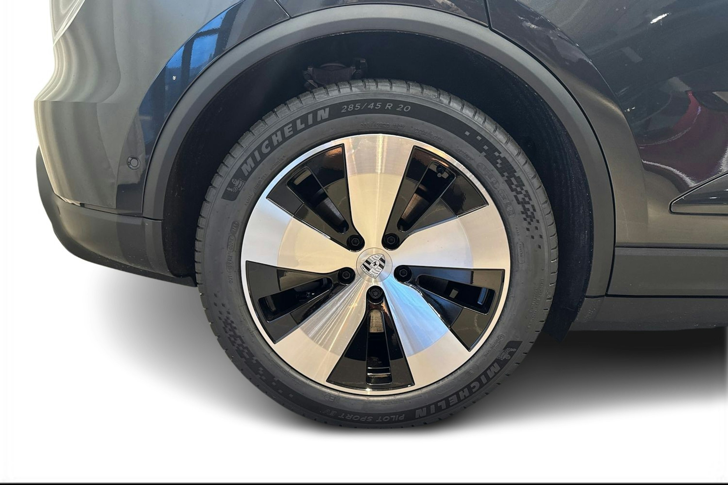 harmaa Porsche Macan 2025 kuva 9.