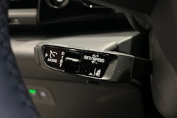 vihreä Porsche Macan 2025 kuva 12.