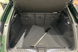 vihreä Porsche Macan 2025 kuva 14.