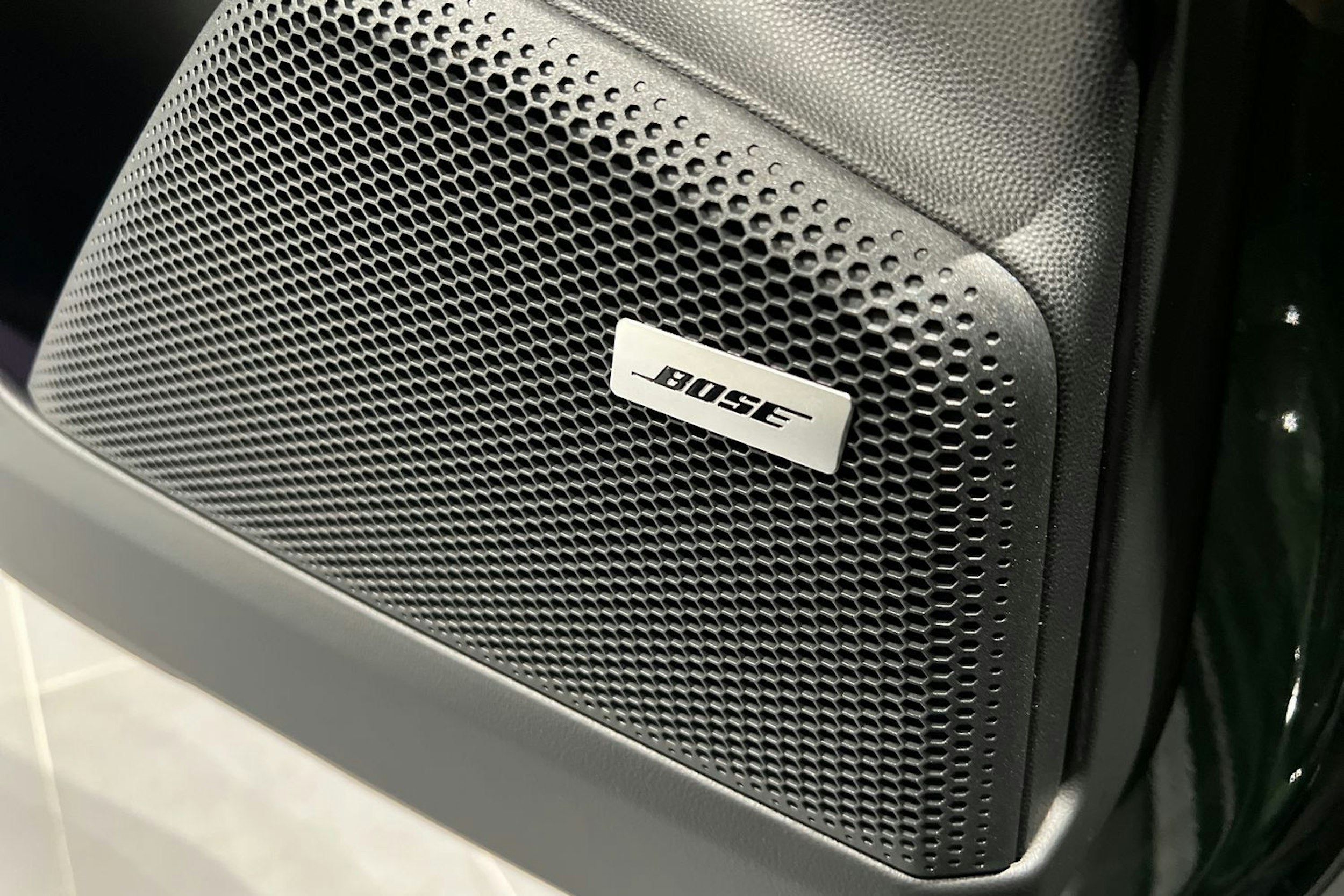 vihreä Porsche Macan 2025 kuva 17.