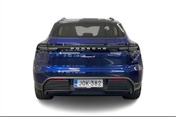 sininen Porsche Macan 2025 kuva 3.