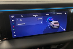 sininen Porsche Macan 2025 kuva 13.