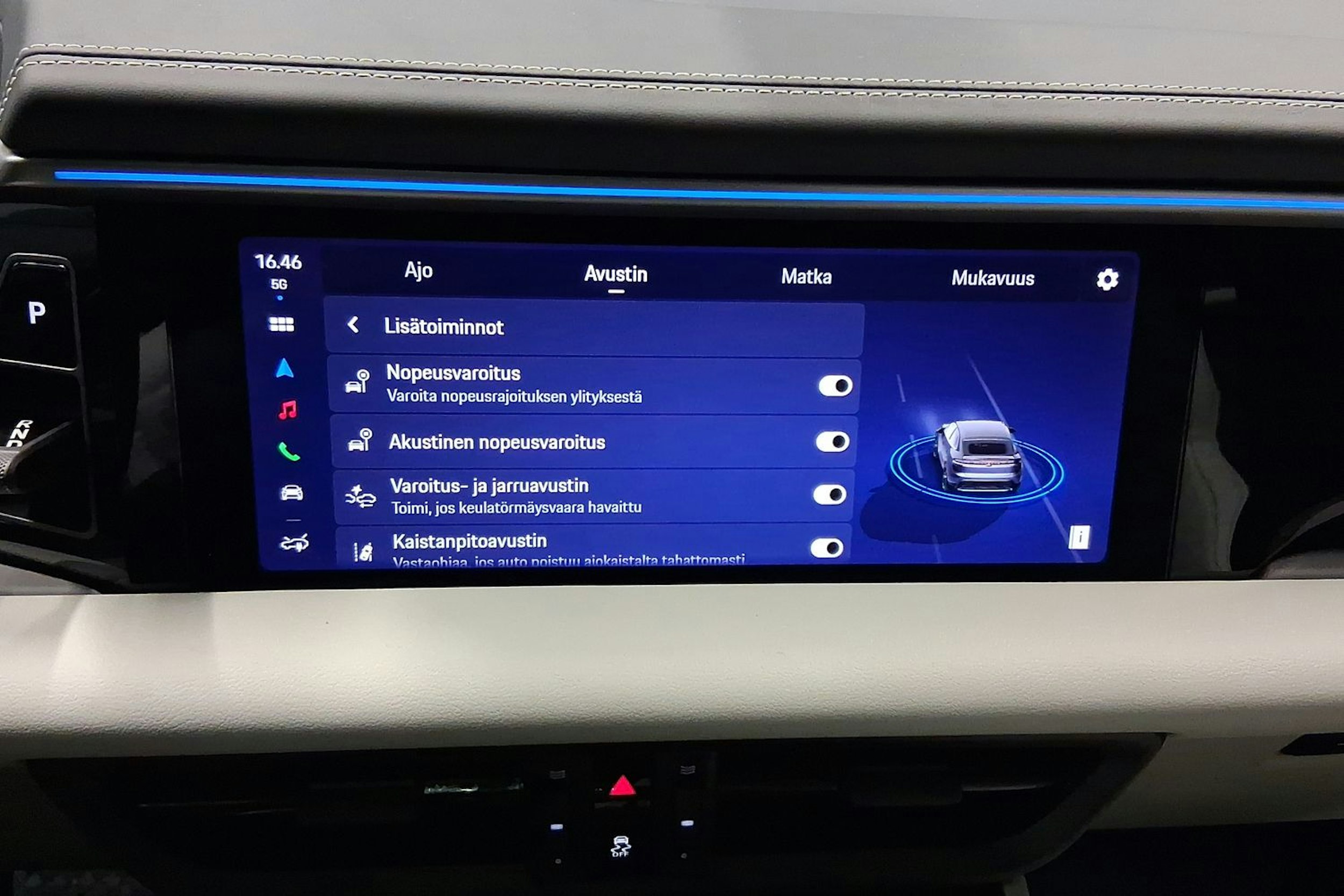 vihreä Porsche Macan 2025 kuva 17.