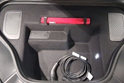 vihreä Porsche Macan 2025 kuva 25.