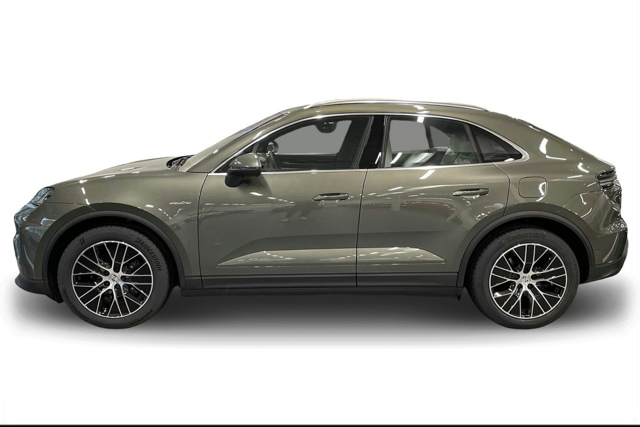 met. vihreä Porsche Macan 2025 kuva 5.