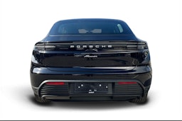met. musta Porsche Macan 2025 kuva 3.