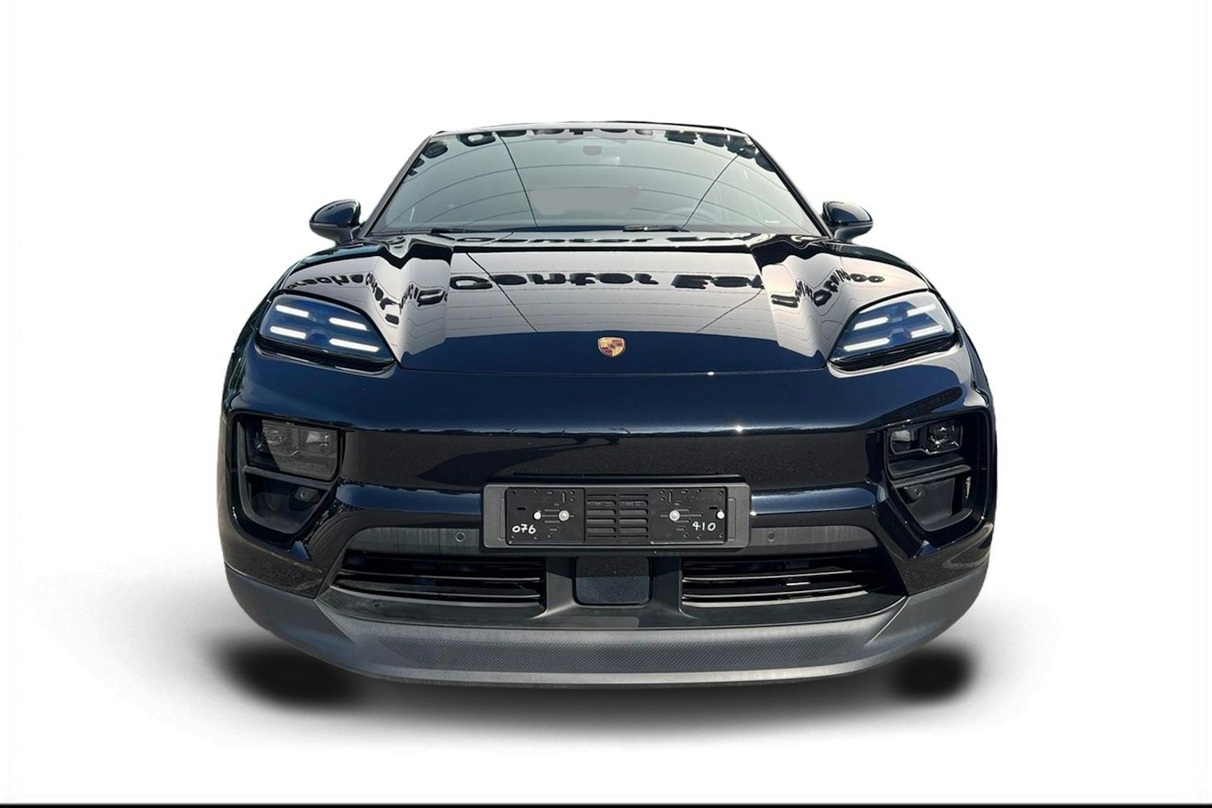 met. musta Porsche Macan 2025 kuva 4.