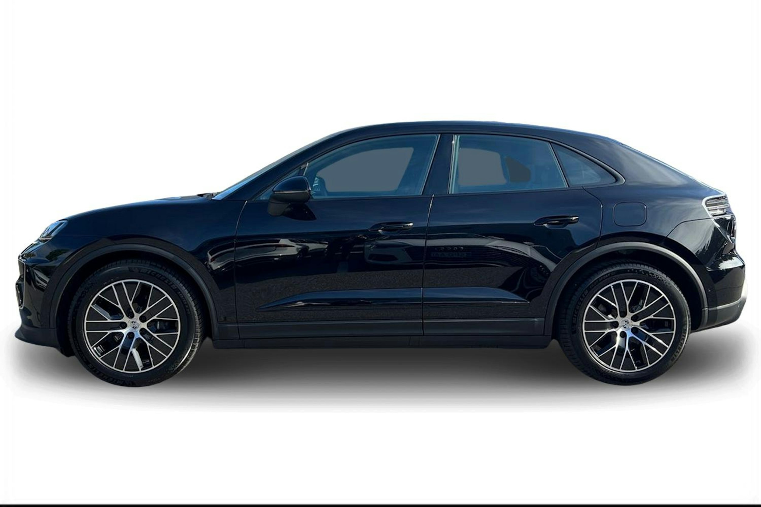 met. musta Porsche Macan 2025 kuva 5.