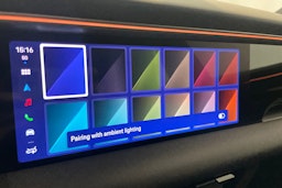 sininen Porsche Macan 2025 kuva 19.