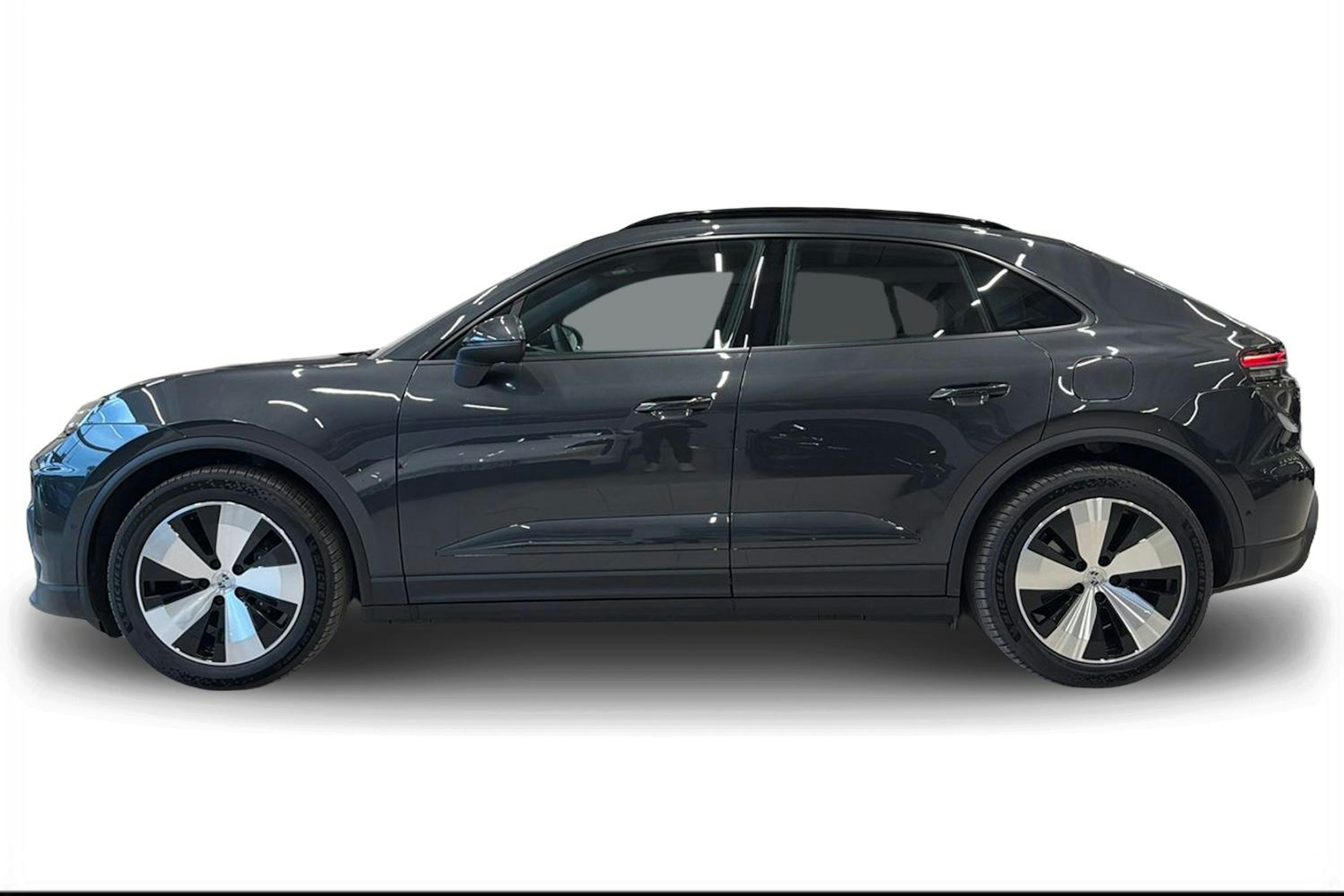 harmaa Porsche Macan 2025 kuva 5.