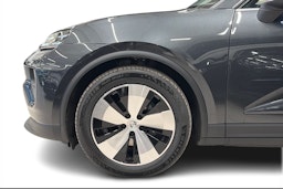 harmaa Porsche Macan 2025 kuva 8.