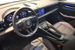 musta Porsche Macan 2025 kuva 6.