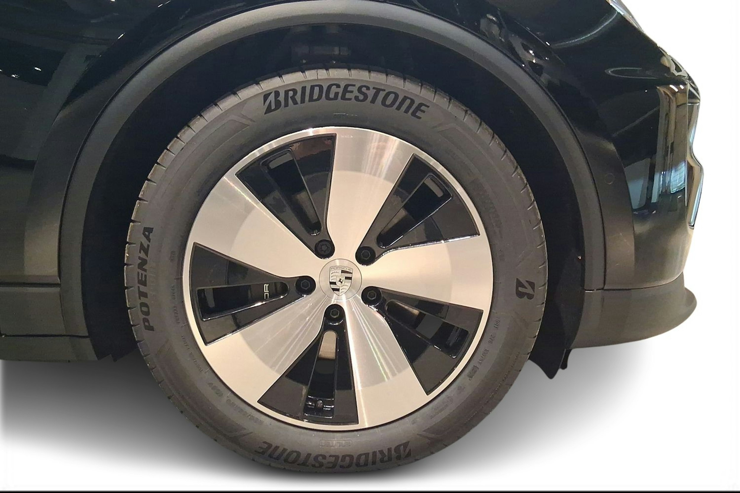 musta Porsche Macan 2025 kuva 9.